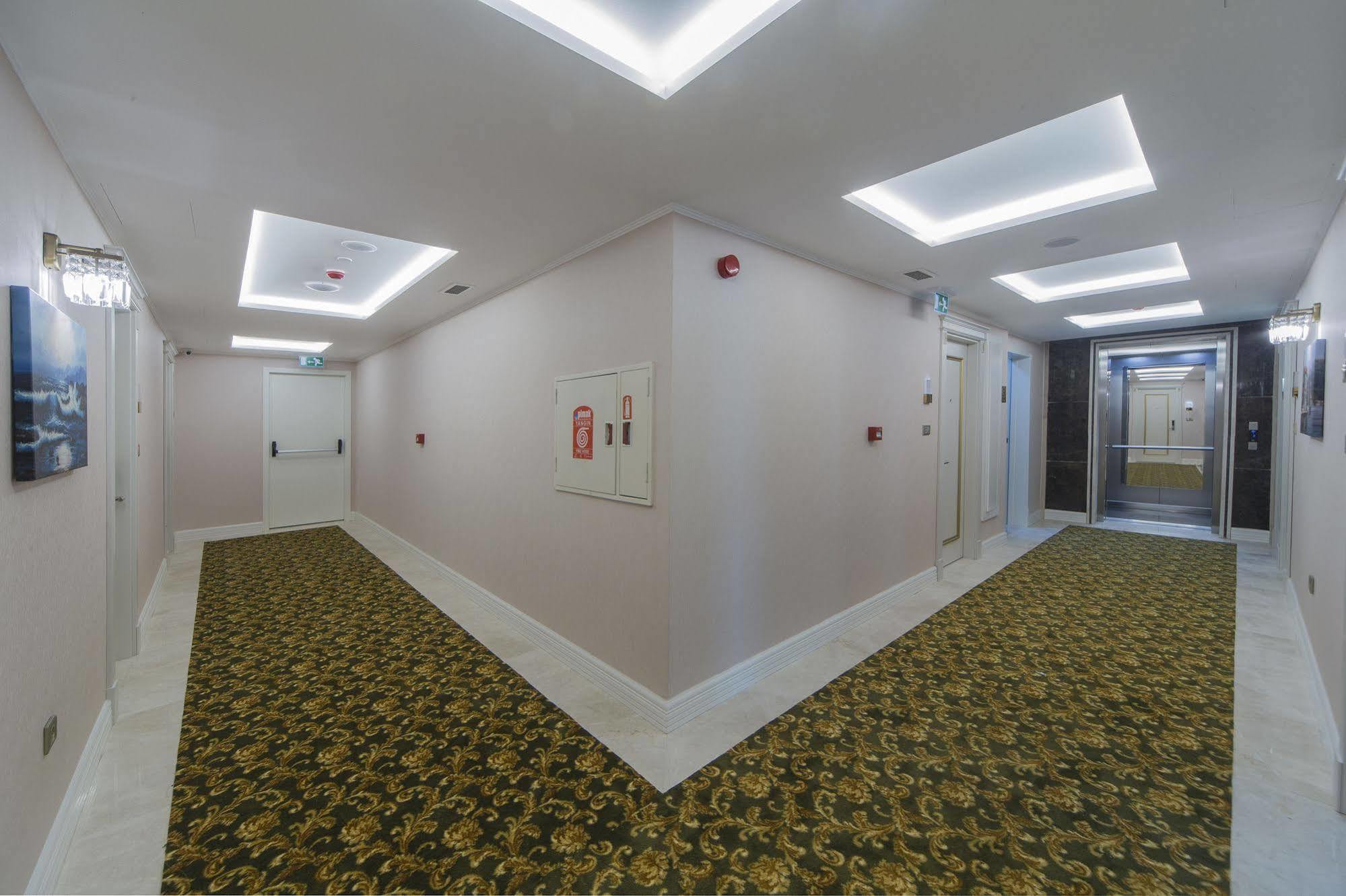 Grand Naki Hotel Стамбул Экстерьер фото