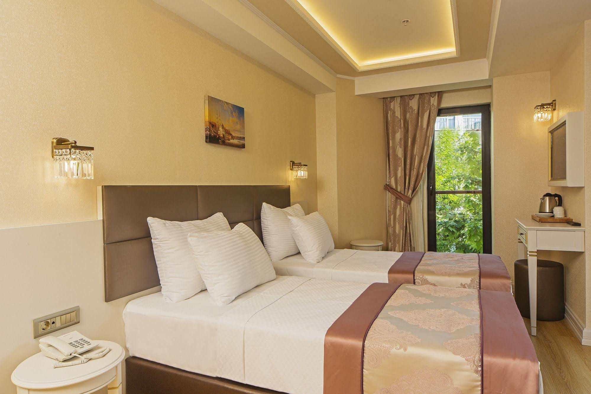 Grand Naki Hotel Стамбул Экстерьер фото