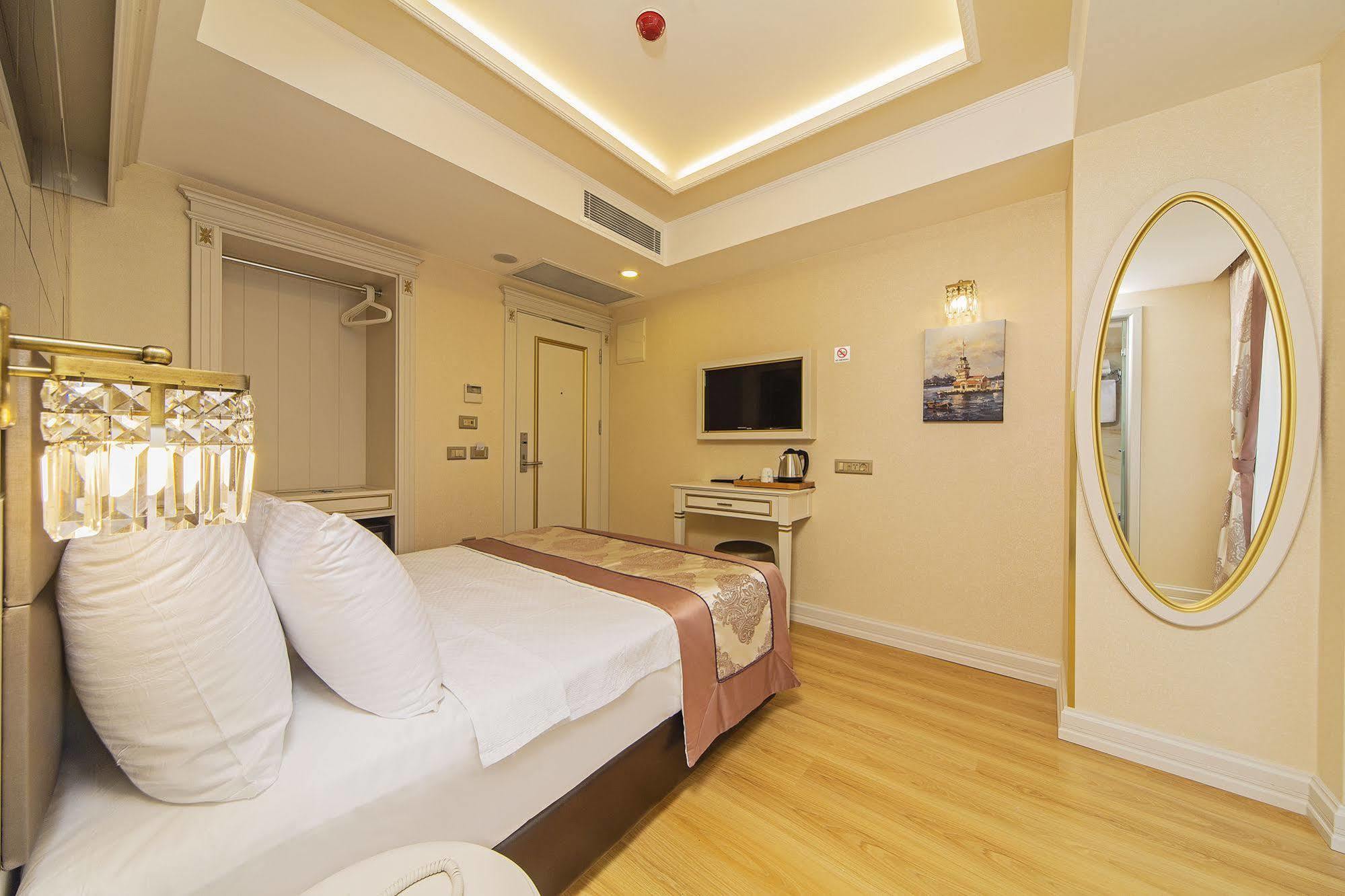 Grand Naki Hotel Стамбул Экстерьер фото